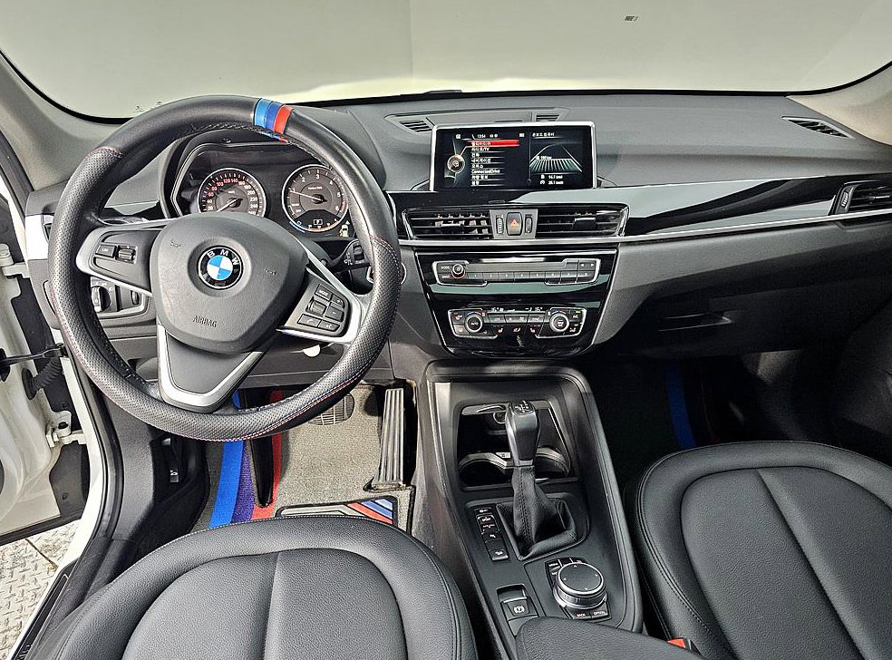 BMW X1 xDrive 18d 사진 5