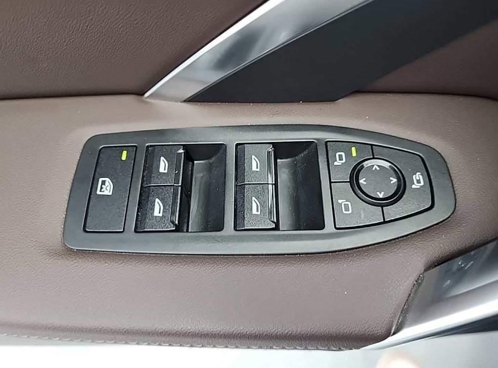 BMW X1 xDrive 20i M 스포츠 사진 17
