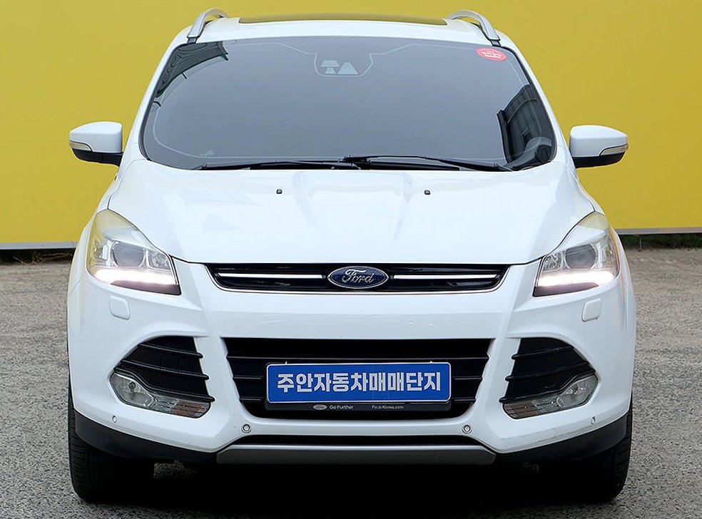 포드 쿠가 2.0 디젤 티타늄