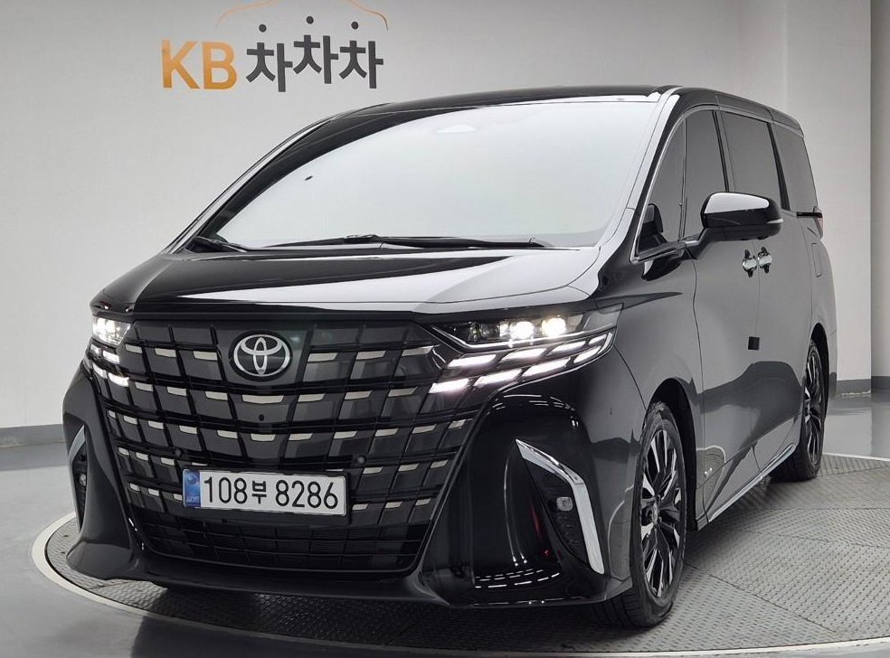 토요타 알파드 2.5 HEV AWD