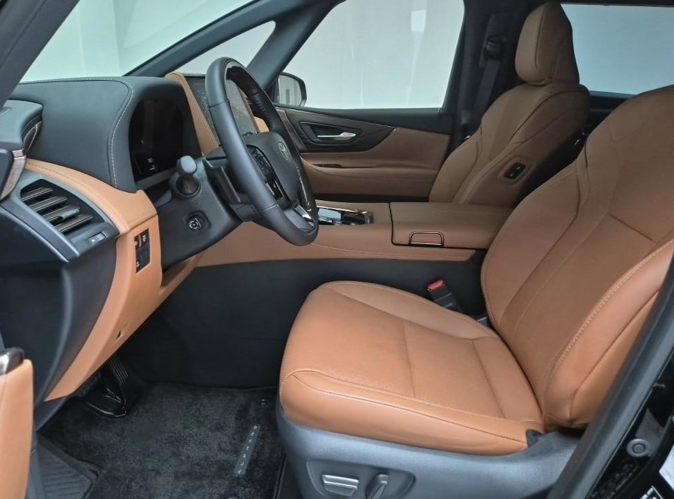 토요타 알파드 2.5 HEV AWD 사진 11