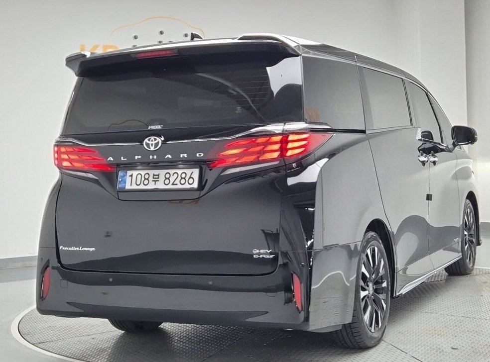 토요타 알파드 2.5 HEV AWD 사진 3