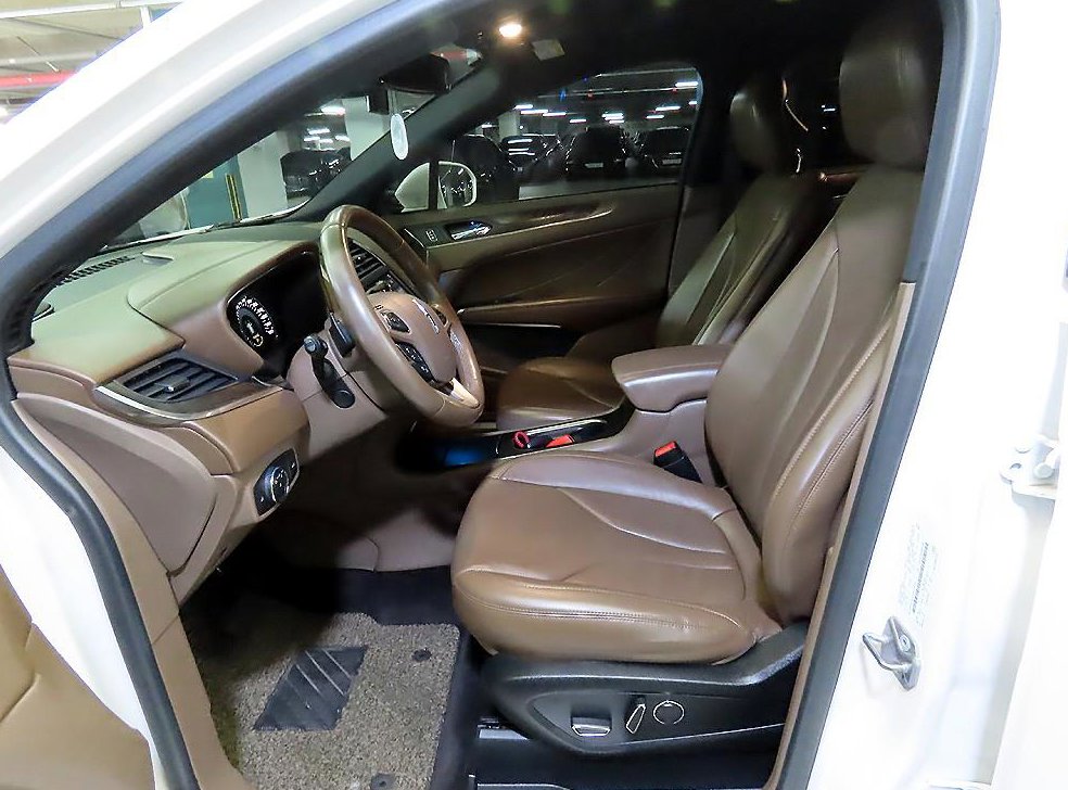 링컨 MKC 2.0 AWD 사진 6