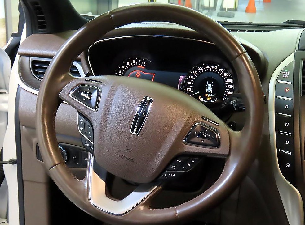 링컨 MKC 2.0 AWD 사진 8