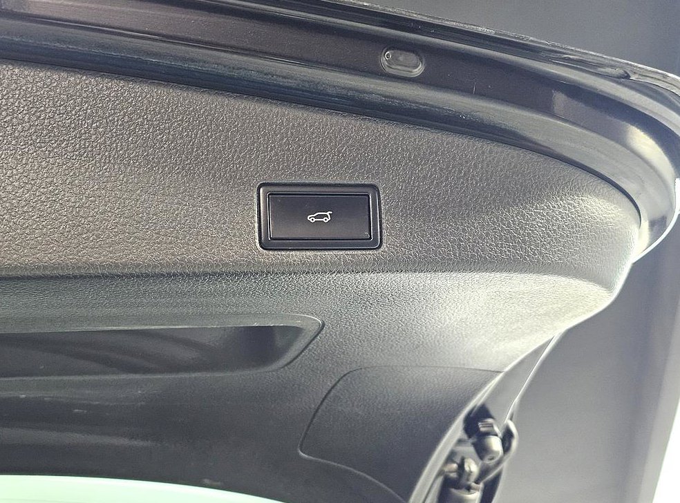 폭스바겐 투아렉 V6 3.0 TDI 블루모션 프리미엄 사진 15