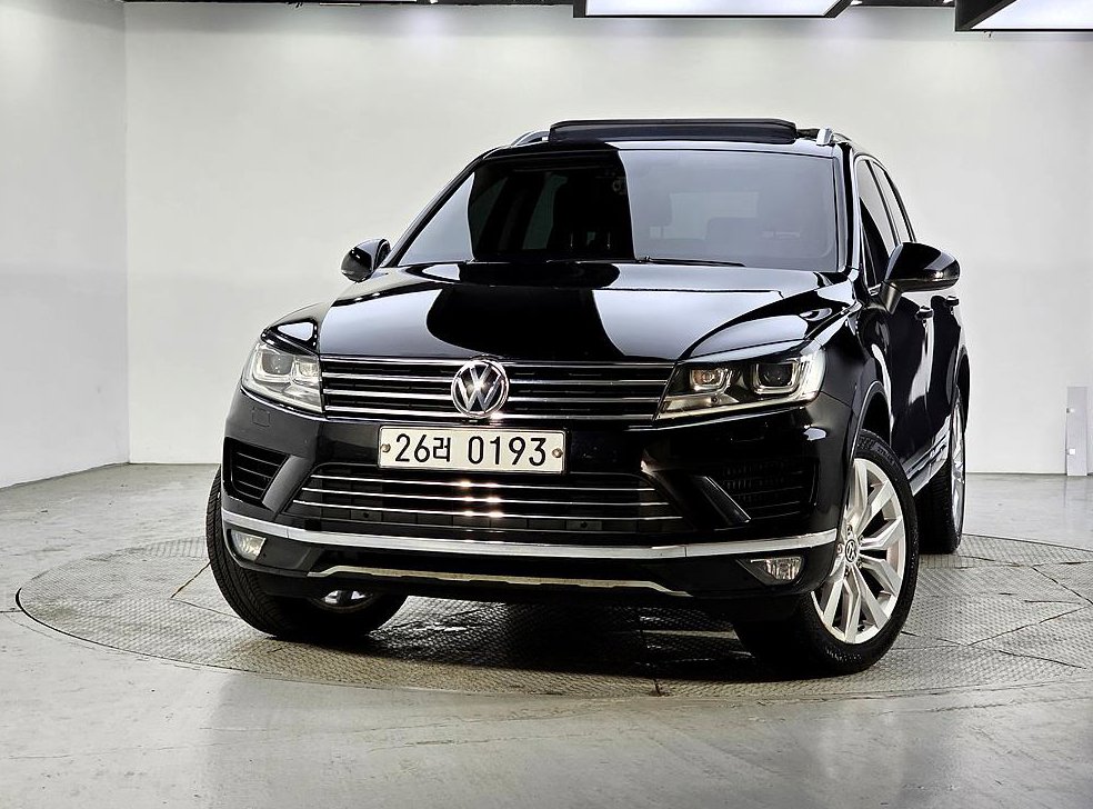 폭스바겐 투아렉 V6 3.0 TDI 블루모션 프리미엄 사진 2