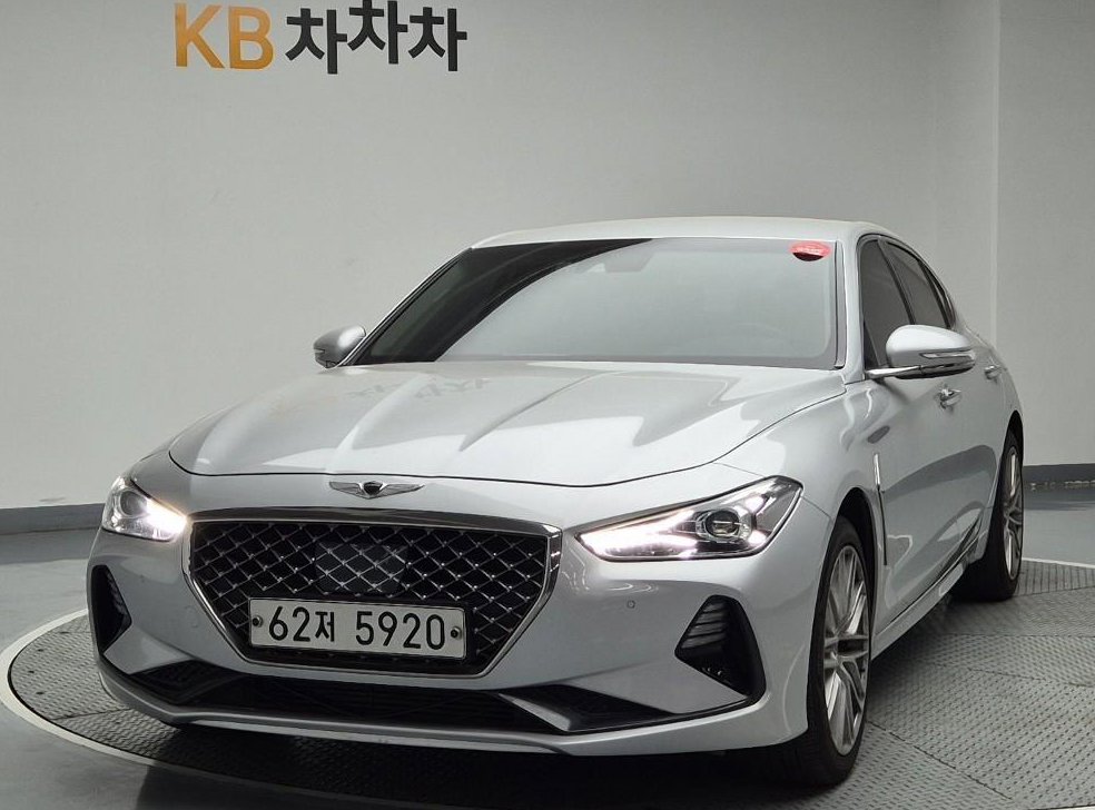 제네시스 G70 2.0T AWD