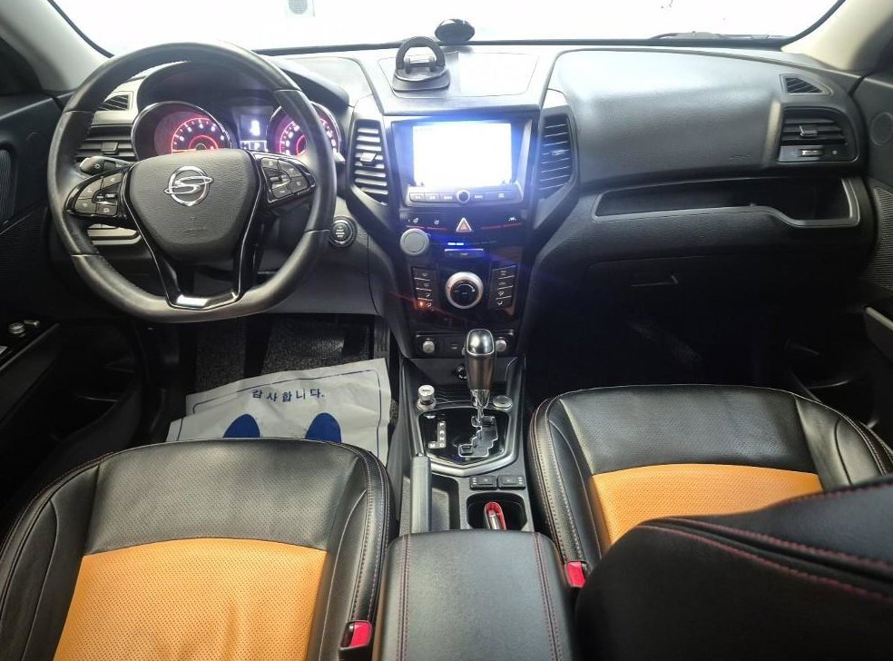 KG모빌리티(쌍용)  티볼리 2WD 가솔린 1.6 IX 사진 7