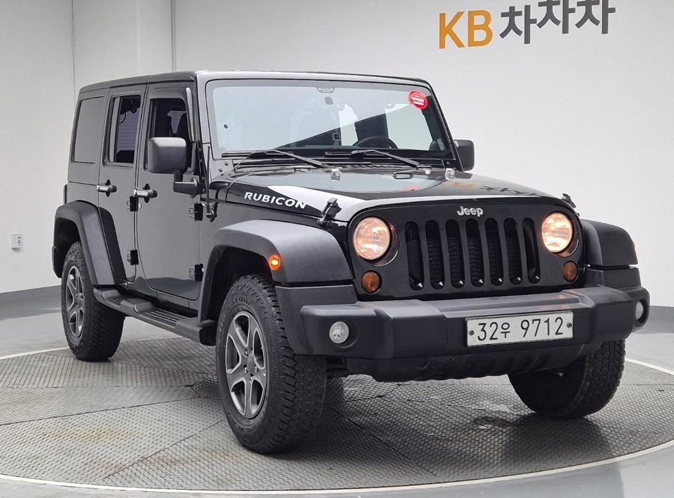지프 랭글러 2.8 루비콘 4DR 사진 3