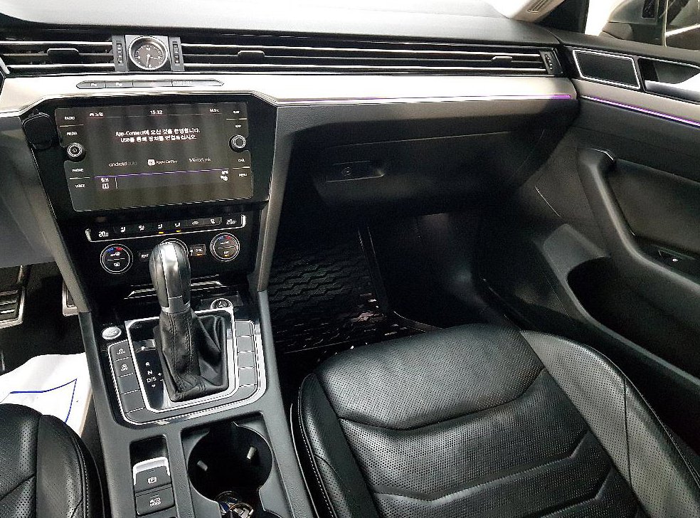 폭스바겐 아테온 2.0 TDI 엘레강스 프레스티지 사진 10