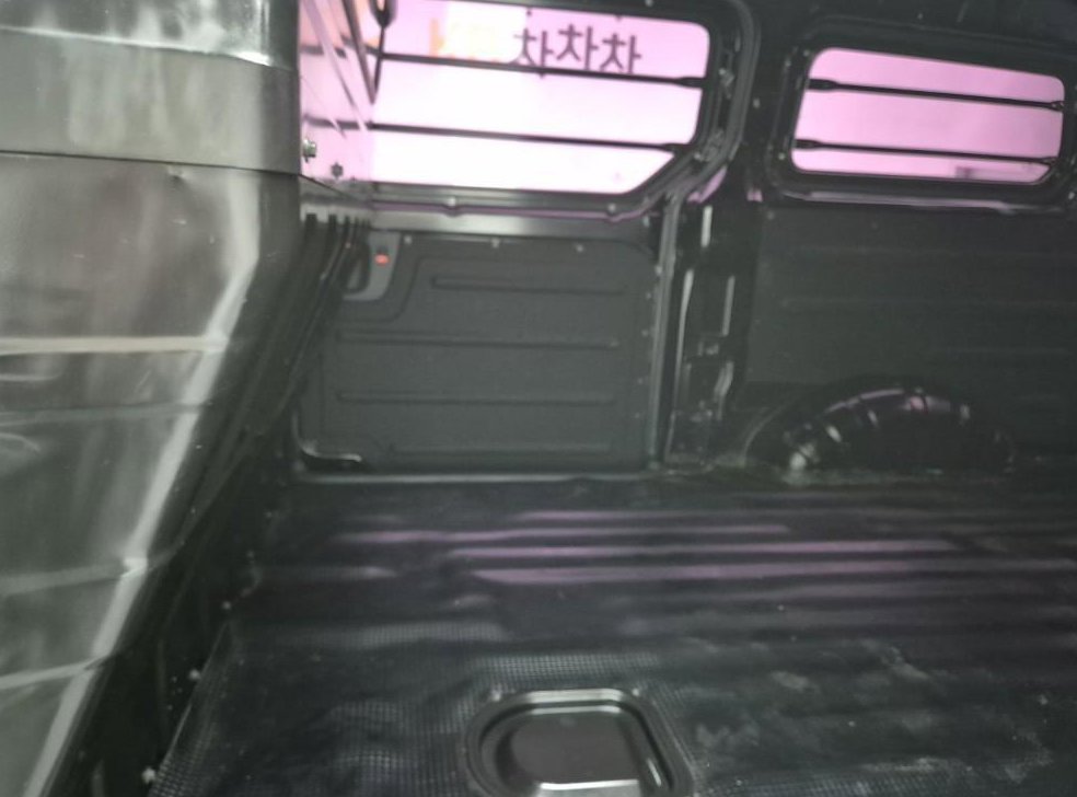 현대 스타렉스 2WD 밴 3인승 사진 12