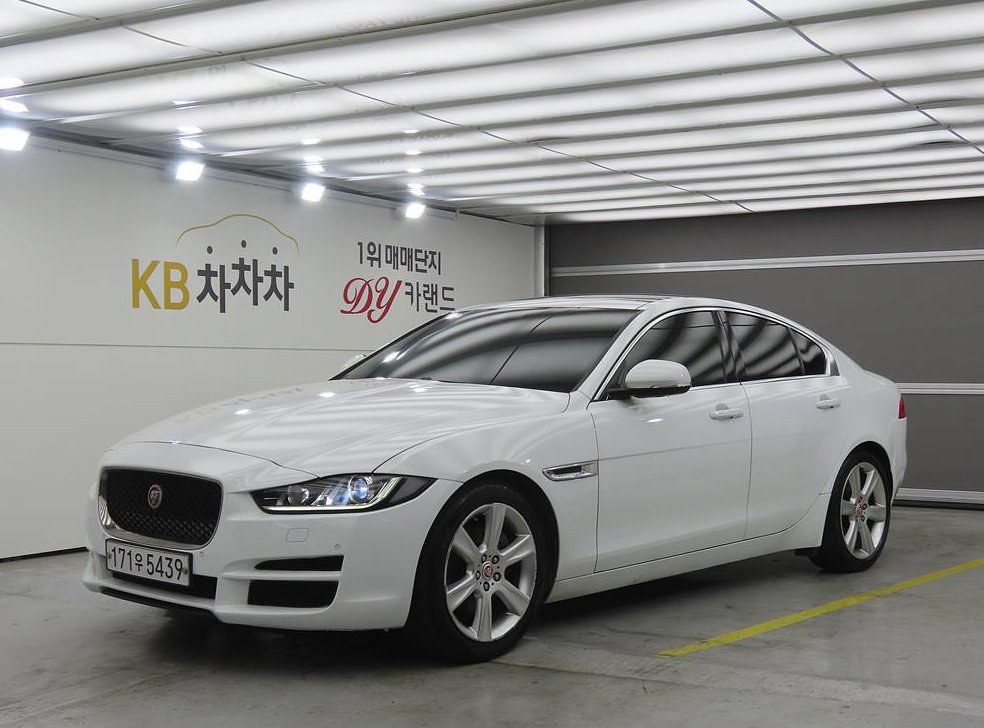 재규어 XE 2.0D 포트폴리오