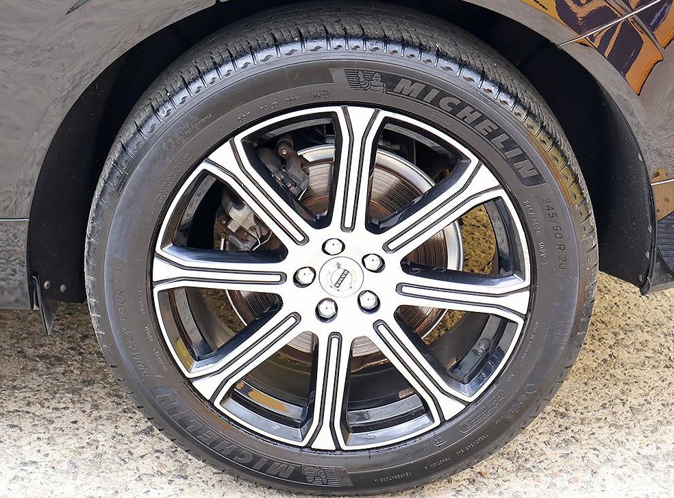 볼보 XC60 D5 AWD 인스크립션 사진 12