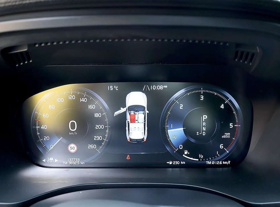 볼보 XC60 D5 AWD 인스크립션 사진 5