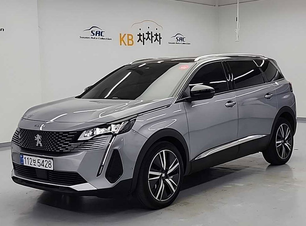 푸조 5008 1.2 Pure Tech GT