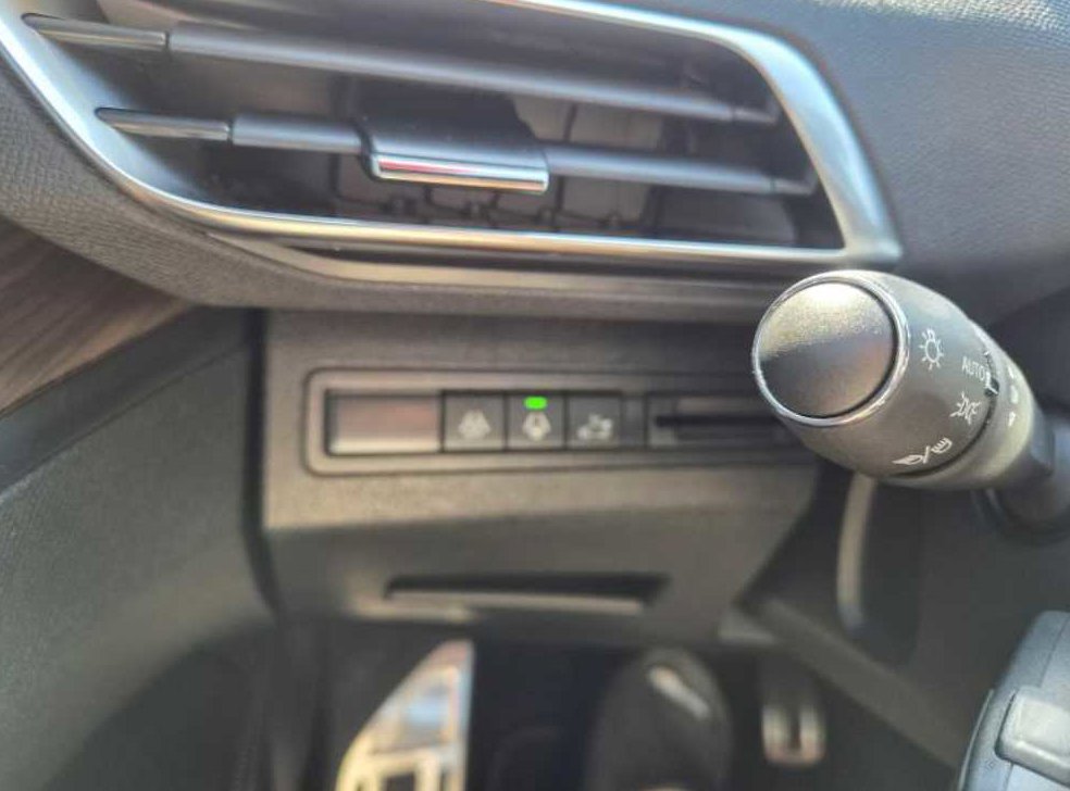 푸조 5008 1.2 Pure Tech GT 사진 9