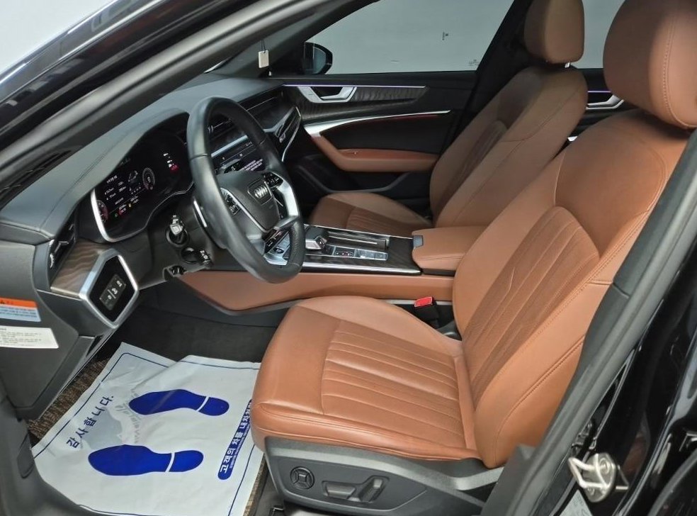 아우디 A6 45 TFSI 프리미엄 사진 11