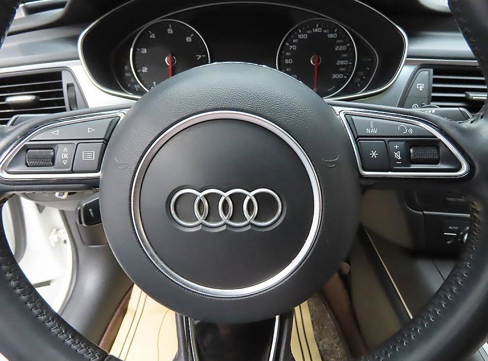 아우디 A6 2.0 TFSI 콰트로 사진 15