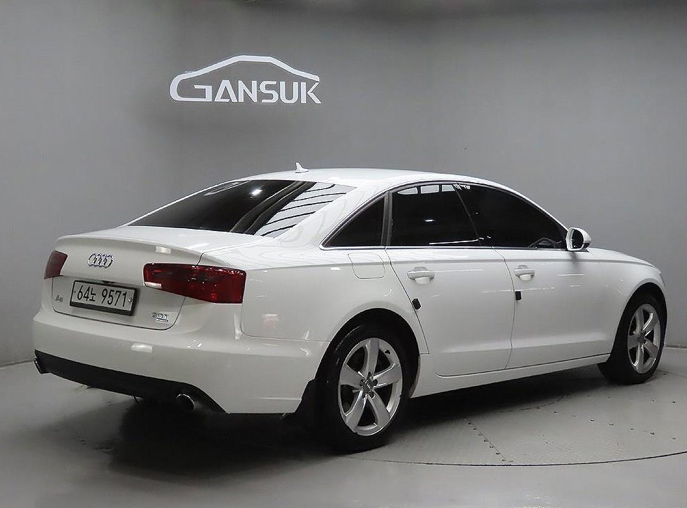 아우디 A6 2.0 TFSI 콰트로 사진 4