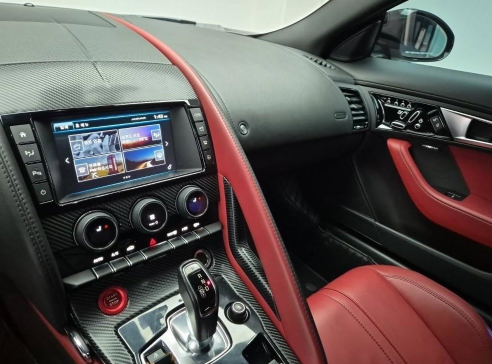 재규어 F-TYPE 3.0 S 컨버터블 사진 10