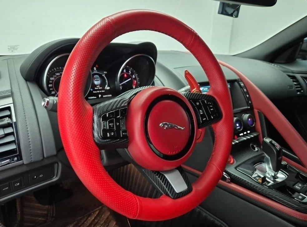 재규어 F-TYPE 3.0 S 컨버터블 사진 9