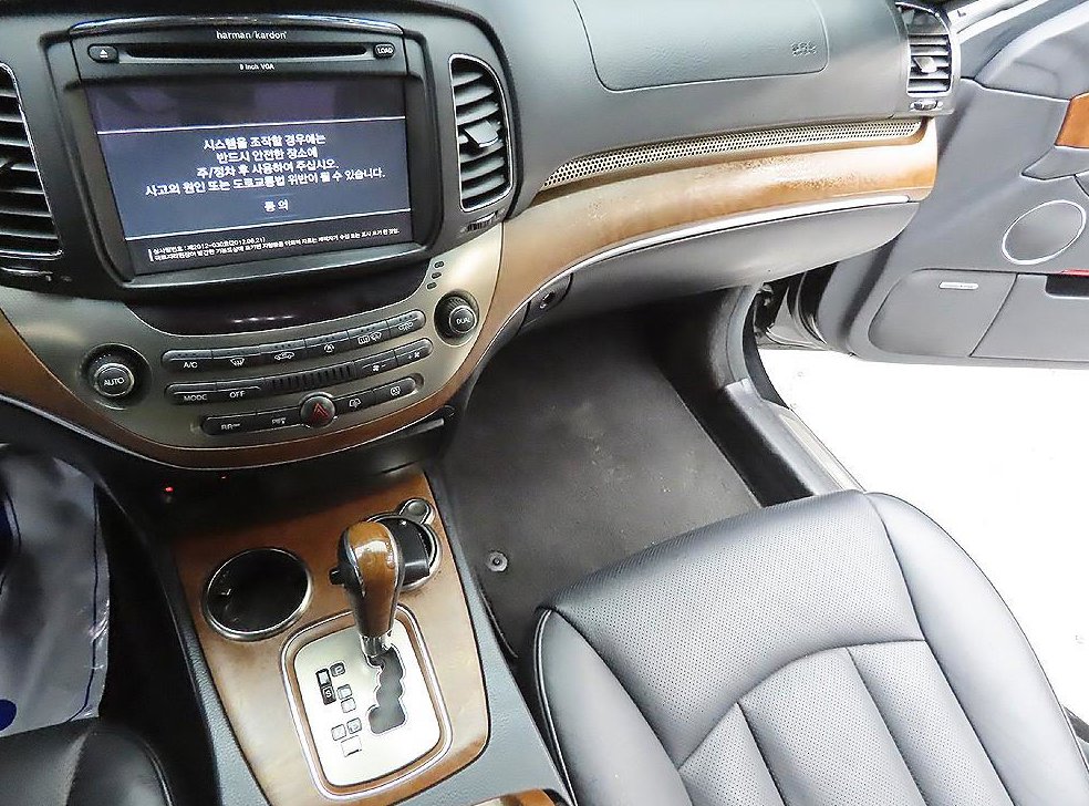 KG모빌리티(쌍용)  체어맨 가솔린 4WD CW700 4TRONIC 사진 7