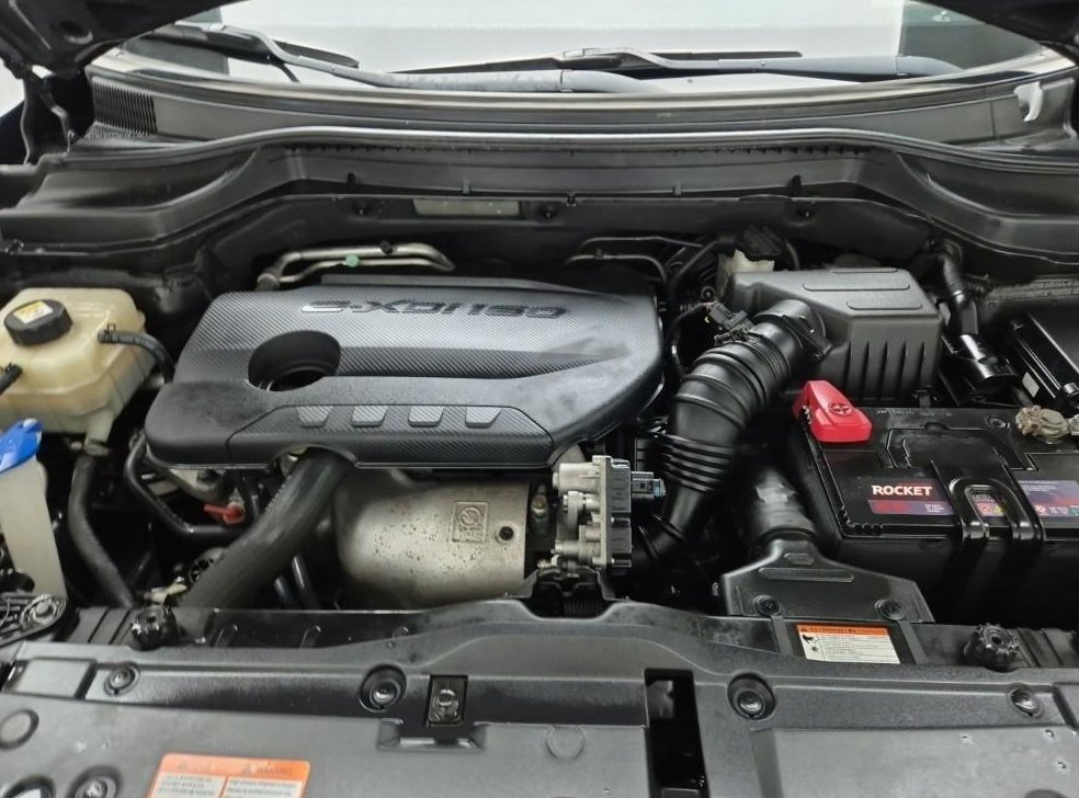 KG모빌리티(쌍용)  티볼리 디젤 2WD 1.6 LX 사진 5