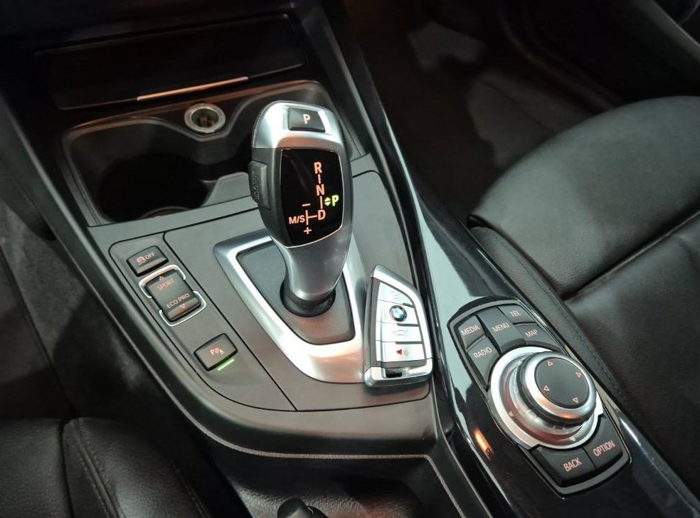 BMW 1시리즈 120d 스포츠 팩 1 사진 10