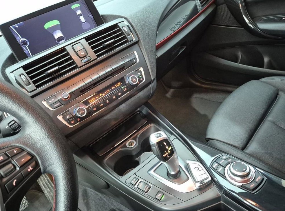BMW 1시리즈 120d 스포츠 팩 1 사진 11