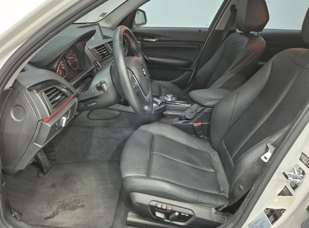 BMW 1시리즈 120d 스포츠 팩 1 사진 6