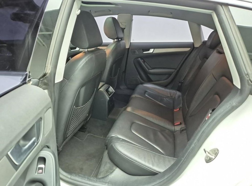 아우디 A5 2.0 TDI 콰트로 스포츠백 사진 15