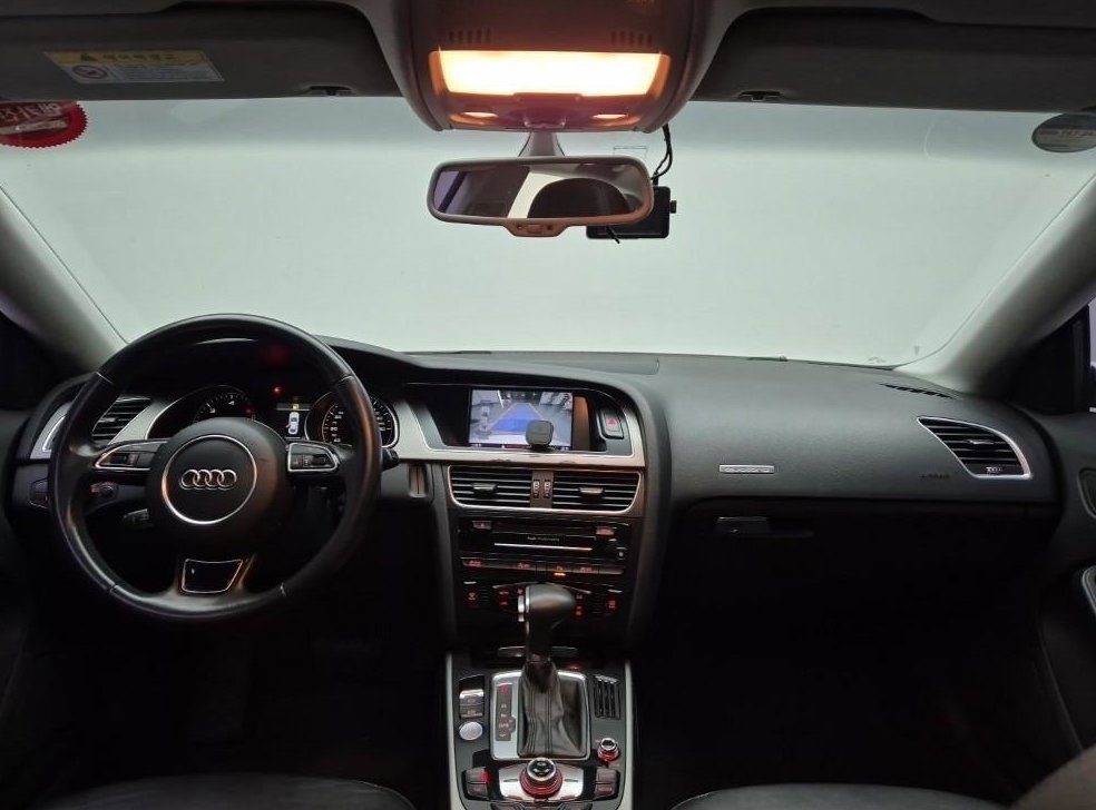 아우디 A5 2.0 TDI 콰트로 스포츠백 사진 17