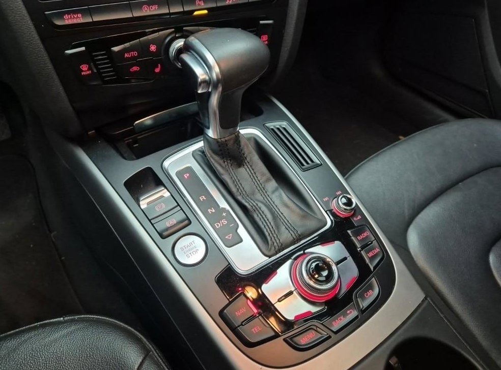 아우디 A5 2.0 TDI 콰트로 스포츠백 사진 18
