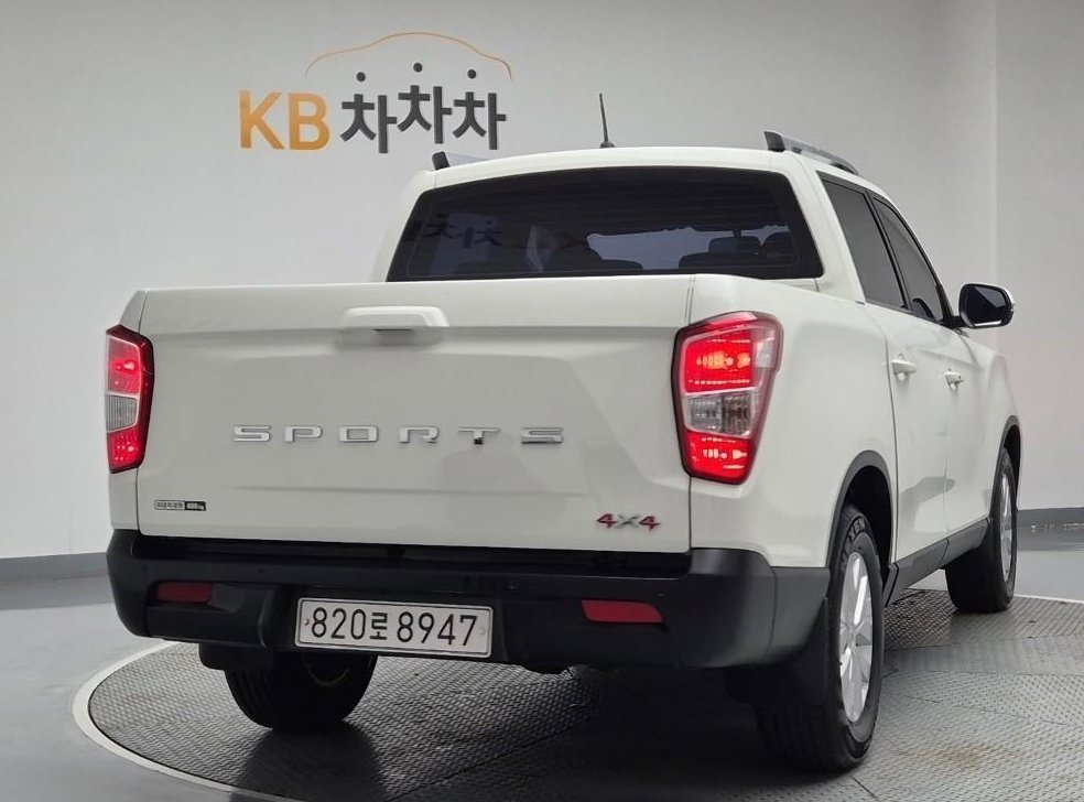KG모빌리티(쌍용)  렉스턴 디젤 2.2 4WD 사진 3