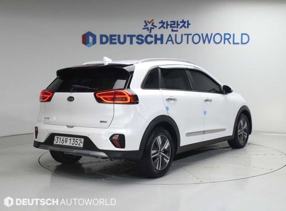 기아 니로 1.6 HEV 노블레스 사진 2