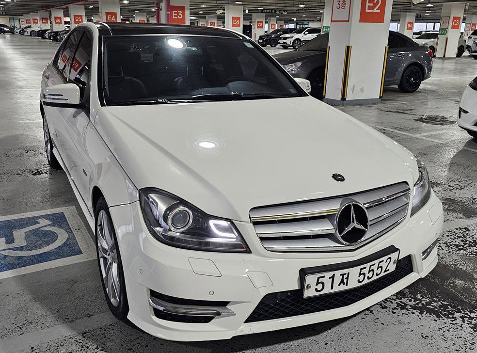 벤츠 C 클래스 C220 CDI 아방가르드