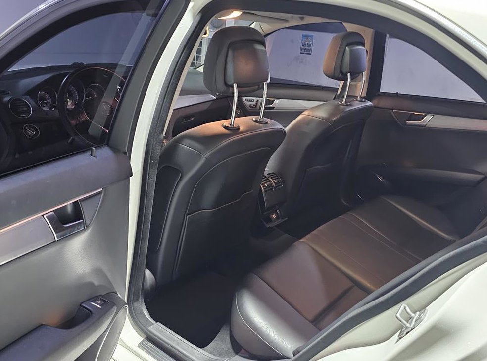 벤츠 C 클래스 C220 CDI 아방가르드 사진 14
