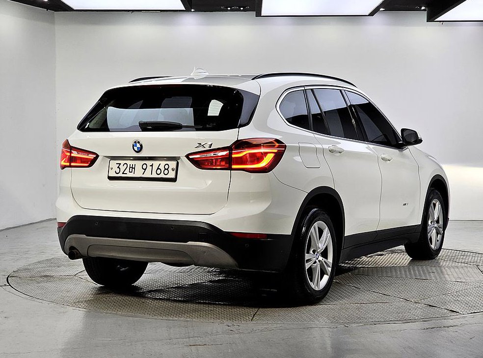 BMW X1 xDrive 18d 사진 4