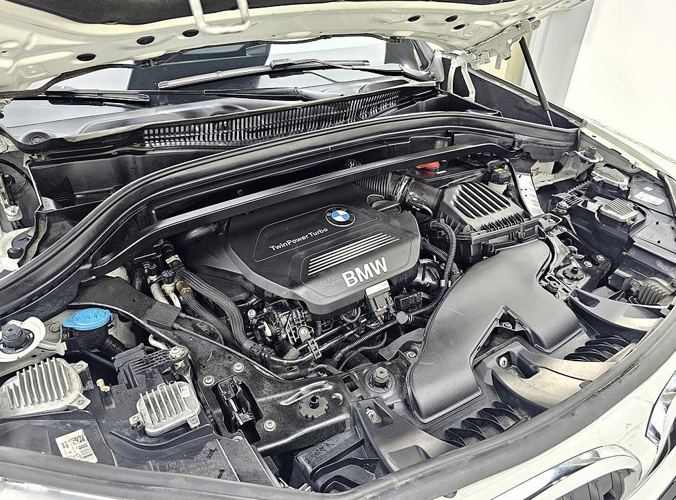 BMW X1 xDrive 18d 사진 6