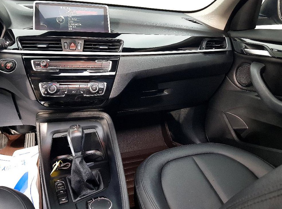 BMW X1 xDrive 18d 사진 10