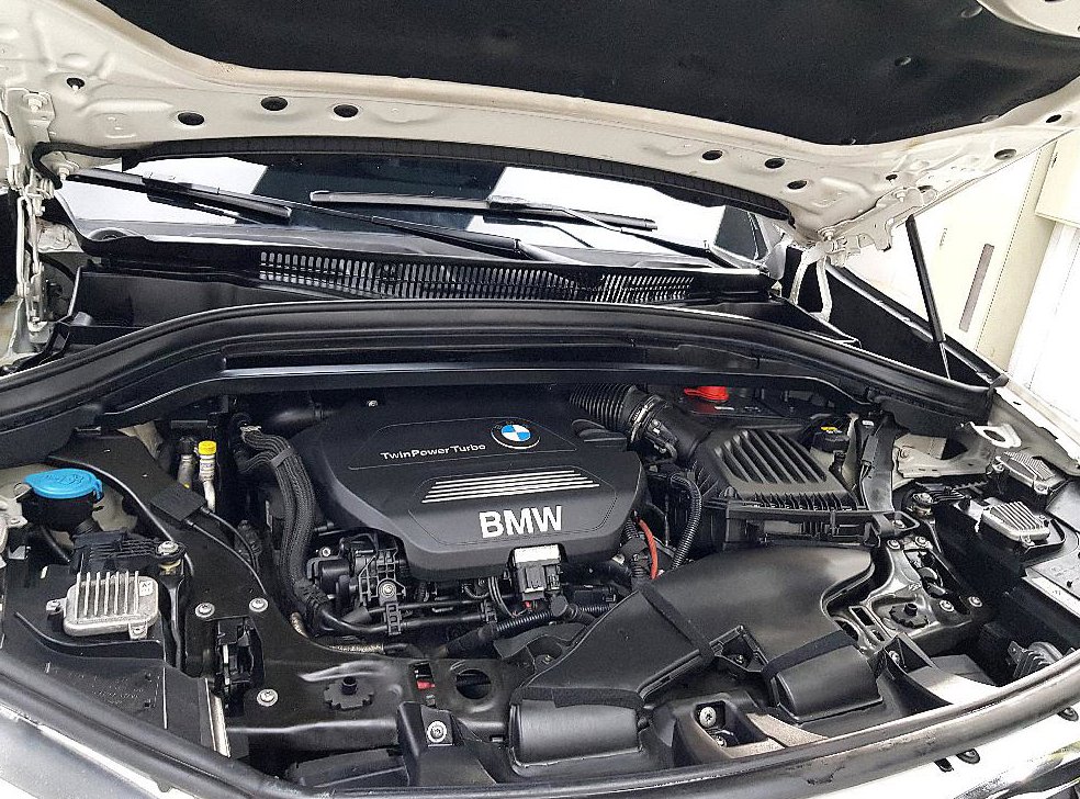 BMW X1 xDrive 18d 사진 6