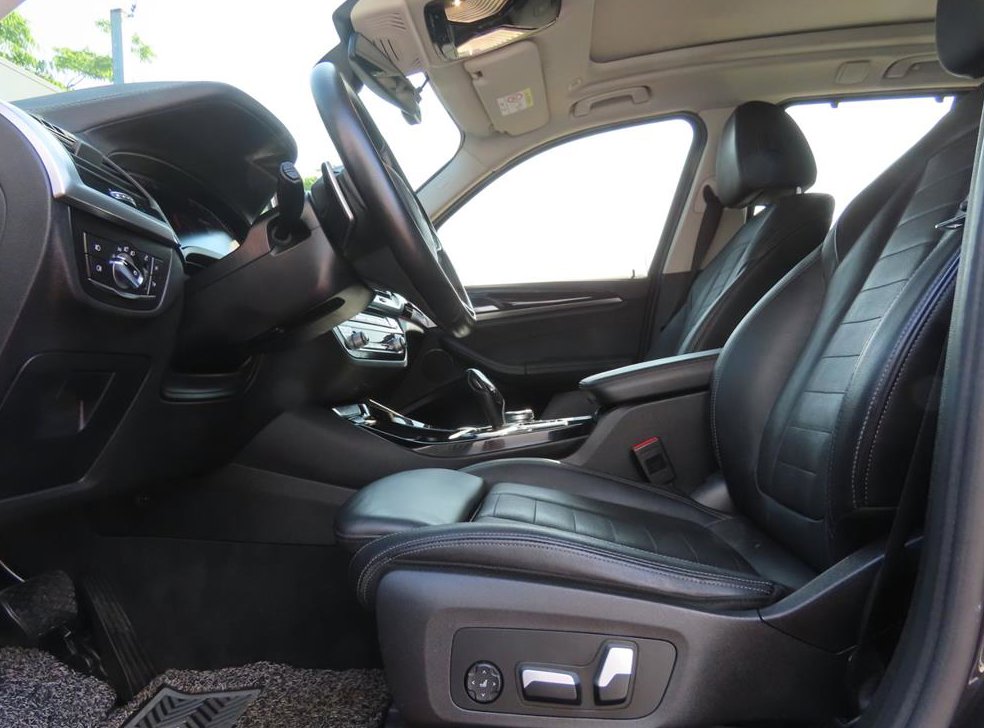 BMW X3 xDrive 20i xLine 사진 15