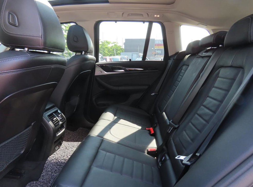 BMW X3 xDrive 20i xLine 사진 7