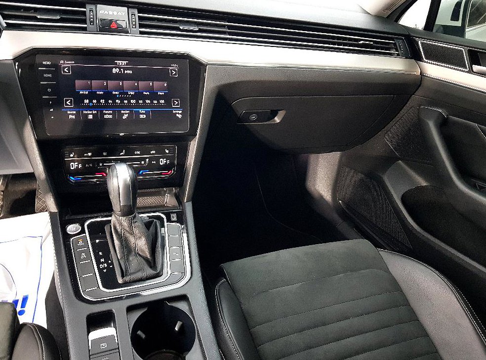 폭스바겐 파사트 2.0 TDI 프리미엄 사진 10
