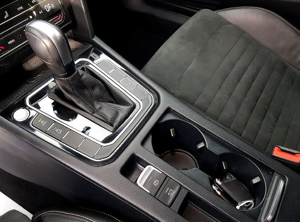 폭스바겐 파사트 2.0 TDI 프리미엄 사진 13