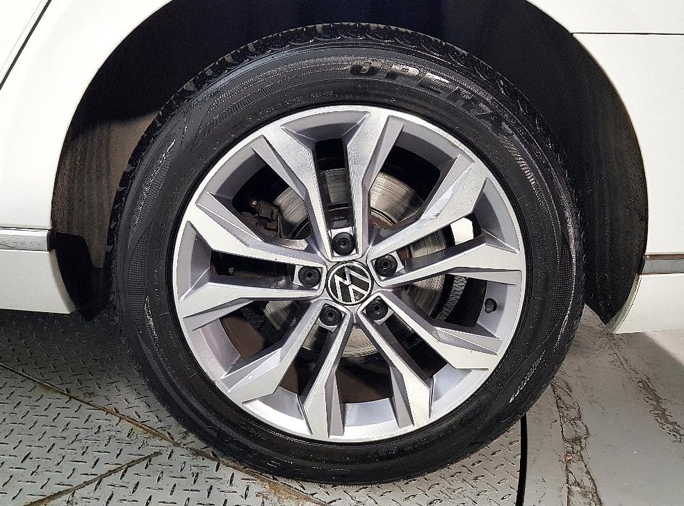 폭스바겐 파사트 2.0 TDI 프리미엄 사진 20