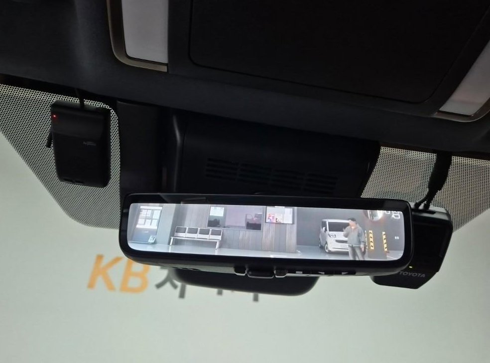 토요타 알파드 2.5 HEV AWD 사진 18