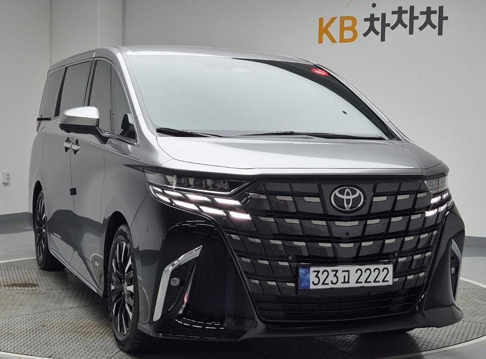 토요타 알파드 2.5 HEV AWD 사진 4