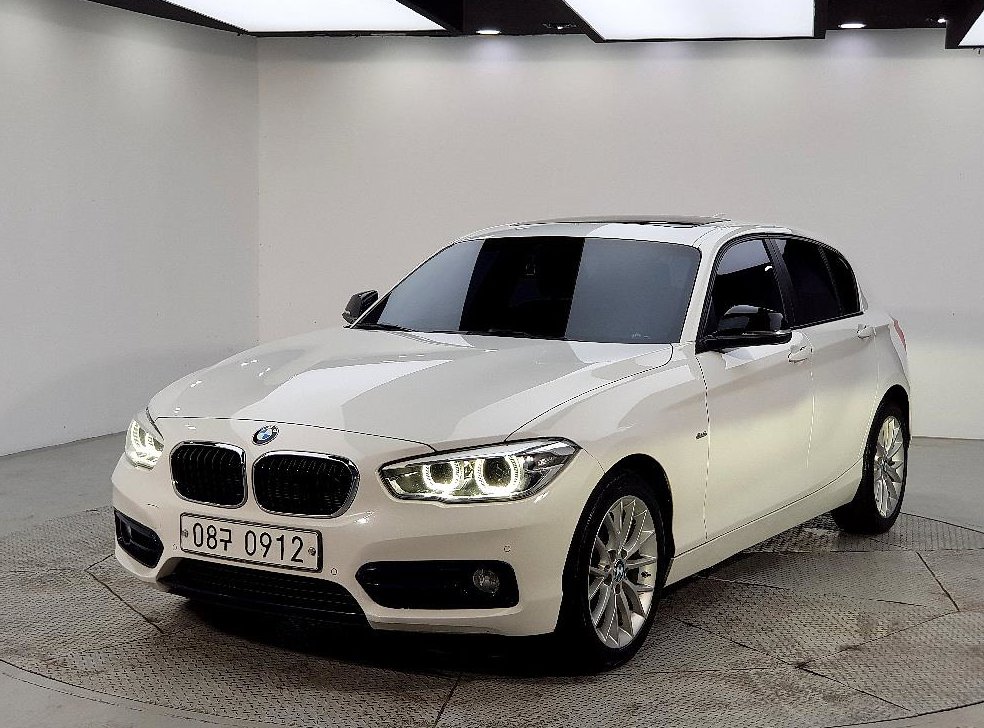 BMW 1시리즈 118d 스포츠