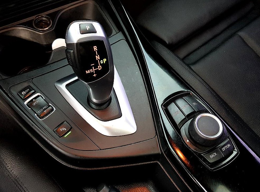 BMW 1시리즈 118d 스포츠 사진 13